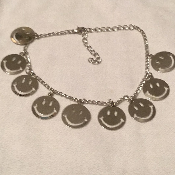 😊NWT So Cool Smile Face Ankle Adjustable 😊 - Picture 2 of 3